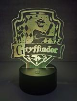 Luminária de mesa Led RGB Harry Potter Casas controle remoto Cor:Grifinória Luminária de mesa Led RGB Harry Potter Casas controle remoto Cor:Grifinória
