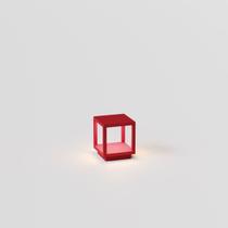 Luminária de Mesa Mini Greta Interlight Portátil LED Vermelho Luminária de Mesa Mini Greta Interlight Portátil LED Vermelho