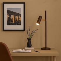 Luminária de Mesa Sofhie Com Cúpula Articulada Luminária de Mesa Sofhie Com Cúpula Articulada