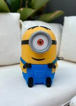 Luminária de Mesa Stuart Minions Universal com Lâmpada de Led
