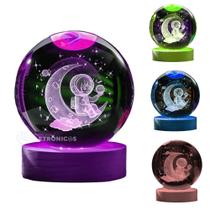 Luminária Decorativa com Bola de Vidro 6cm e Base de Madeira Pinus com Luz LED RGB Colorida 35232