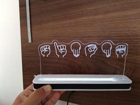 Luminária Decorativa com LED Nome em Libras