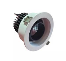 Luminária Direcionável Led Embutir 30w 3000k Branco Quente
