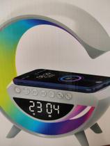 Luminária e carregador por indução LED WIRELESS CHARNRGING SPEAKR - LED WIRELLES CHARGING SPEAKRS