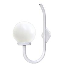 Luminária Globo Braço Curvo Parede Alumínio Branco 56x20cm Luminária Globo Braço Curvo Parede Alumínio Branco 56x20cm