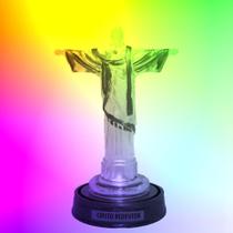 Luminária Imagem Cristo Redentor Jesus Cristo Rio De Janeiro com Luzes de LED RGB - Amor Lindo