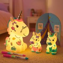 Luminária Infantil Família de Unicórnios DIY Brilha no Escuro com Adesivos e Canetas Fun