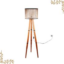 Luminaria Kira Telinha Tripe Madeira Moderna Luxo Quarto Sala Minimalista Luminaria Kira Telinha Tripe Madeira Moderna Luxo Quarto Sala Minimalista