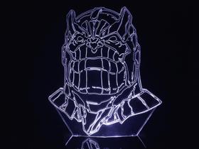 Luminária Led 3d Busto Thanos Vingadores Infinita