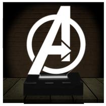 Luminária Led 3d Vingadores Avengers Marvel Abajur