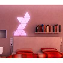 Luminária LED Inteligente Triangular com Controle Wi-Fi - Modelo SJB01 - MarcaSmartHomeTech