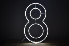 Luminária Led neon - Número 8 - com 3 efeitos de luz