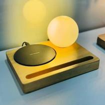 Luminária Lua Carregador Por Indução Madeira Natural