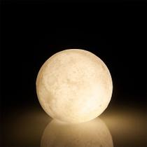 Luminária Lua Cheia de LED com base de apoio