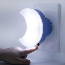 Luminária Lua Led De Tomada Bivolt Luz Suave Quarto Corredor Bebês Decoração Ambiente Aconchegante Luminária Lua Led De Tomada Bivolt Luz Suave Quarto Corredor Bebês Decoração Ambiente Aconchegante