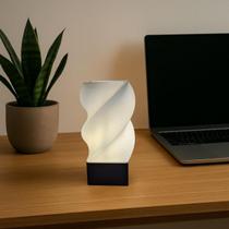 Luminaria Mesa Abajur Led Portátil LUPI Luxo Luz de Cabiceira Abajures Decoracao Diversos Presente Quarto Geometrico Luminaria Mesa Abajur Led Portátil LUPI Luxo Luz de Cabiceira Abajures Decoracao Diversos Presente Quarto Geometrico