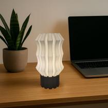 Luminaria Mesa Abajur Led Portátil NURIA Luxo Luz de Cabiceira Abajures Decoracao Diversos Presente Quarto Geometrico Luminaria Mesa Abajur Led Portátil NURIA Luxo Luz de Cabiceira Abajures Decoracao Diversos Presente Quarto Geometrico