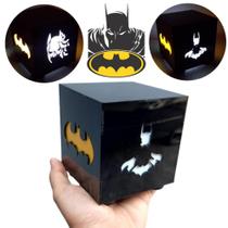 Luminária Mini Abajur de Mesa Batman Preto