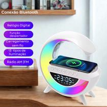 Luminária Multifuncional Compacta com Caixa de Som e Carregador Wireless