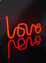 Luminária Neon Love para Decoração de Eventos com Design Moderno Exclusivo - Luminária Neon Love para Decoração de Eventos com Design Moderno Exclusivo -