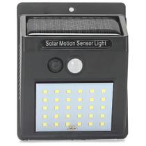 Luminária Parede Solar 30 Leds Sensor Movimento Luz Preto