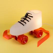 Luminária patins branco Luminária patins branco