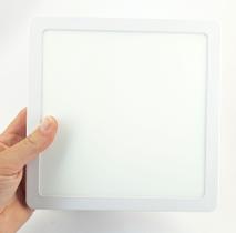 Luminária plafon de sobrepor LED 18W quadrado - Branco frio 6500K