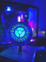 Luminária Reator Tony Stark - STARK HAS A HEART