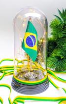 Luminária Redoma / Cúpula com Bandeira do Brasil Luzes de LED Quente Luminária Redoma / Cúpula com Bandeira do Brasil Luzes de LED Quente