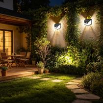 Luminária Solar Externa 100 LEDs com Sensor de Movimento 3 Modos Fácil Instalação Luminária Solar Externa 100 LEDs com Sensor de Movimento 3 Modos Fácil Instalação