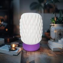 Luminária Vetra Luz Quente Lâmpada LED E27 3000K Abajur Moderno e Elegante Para Quarto Sala Muvia