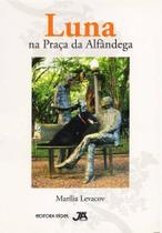 Luna na Praça da Alfândega
