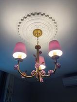 Lustre Dourado com Flor Rosa Cúpula Rosa Bebe Menina
