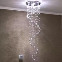Lustre espiral com 1,30 metros de altura,base de inox 30cm de diâmetros,cristais legítimos k9 Lustre espiral com 1,30 metros de altura,base de inox 30cm de diâmetros,cristais legítimos k9