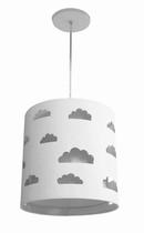 Lustre infantil pendente nuvens recortes cinza 25x25