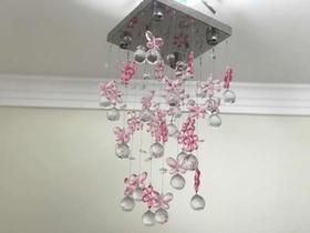 Lustre para quarto infantil Menina em Cristal Base 20x20