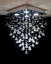 Lustre para sala, quarto, hall, sala de jantar, cozinha em Cristal K9 Base 30x30