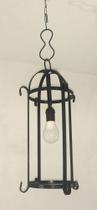 Lustre pendente em ferro modelo gaiola pequena Lustre pendente em ferro modelo gaiola pequena