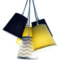 Lustre Pendente Luminária Cacho 5 Cúpulas Tecidos Chevron Cinza, Amarelo e Azul Marinho Lustre Pendente Luminária Cacho 5 Cúpulas Tecidos Chevron Cinza, Amarelo e Azul Marinho