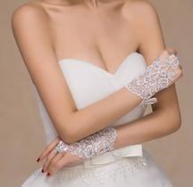 Luva Noiva Branca Beads Bordado Frisado Curta Muito Bonita. - Luva noivas