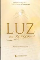 Luz em versos