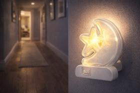 Luz Noturna Led Lua Estrela de Tomada 1W Bivolt Mini Luminária Quarto Infantil Corredor e Banheiro