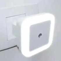 Luz Noturna Tomada Quarto Do Bebe Iluminação Suave Infantil