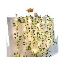 Luzes de Fada com Folhas Verdes para Árvore de Natal - Alimentadas por Bateria Luzes de Fada com Folhas Verdes para Árvore de Natal - Alimentadas por Bateria