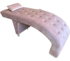 Maca para Estética e Massagem Reta Luxo Veludo Rose com Capitone e Almofada Estofados Cintatex Maca para Estética e Massagem Reta Luxo Veludo Rose com Capitone e Almofada Estofados Cintatex