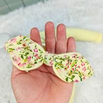 Macacão Bebê Menina Maria com Tiara Bordado Coelhinha e Flores