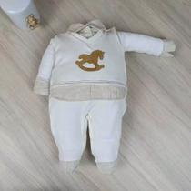 Macacão Bebê Menino Cavalinho com Bordado Delicado