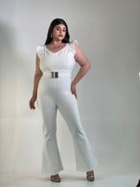 Macacão branco com zíper Macacão branco com zíper