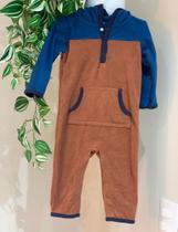 Macacão Carters em fleece com capuz bebê menino