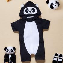 Macacão Curto Fantasia Panda Infantil com Bordado no Capuz